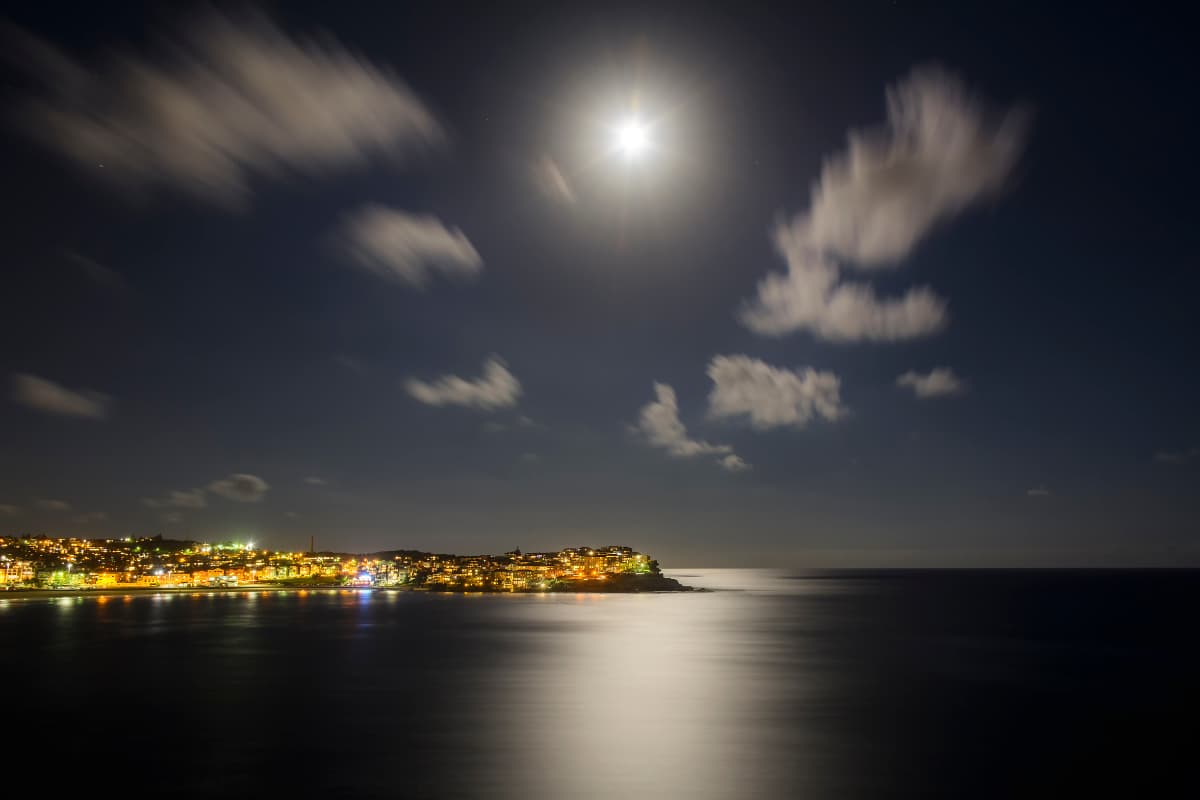 Bondi Beach: Can You Visit At Night and What to Enjoy